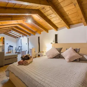 cosy-loft-apartment-in-the-heart-of-verona.hotelinveneto.com/