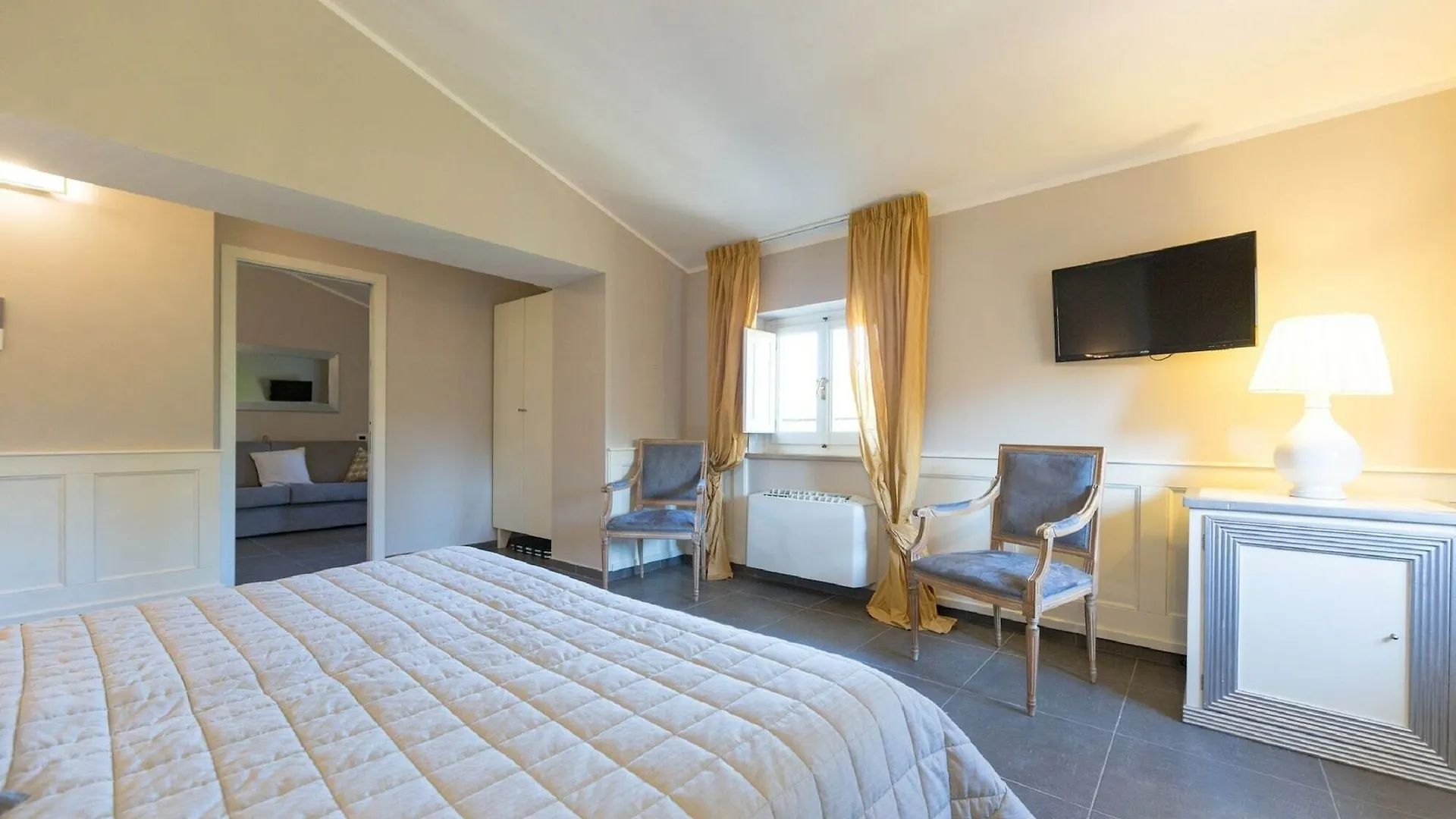 Hotel Miro 몬테카티니테르메